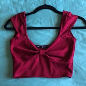 women’s crop top